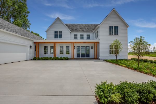 Concrete Driveway Service in La Quinta
