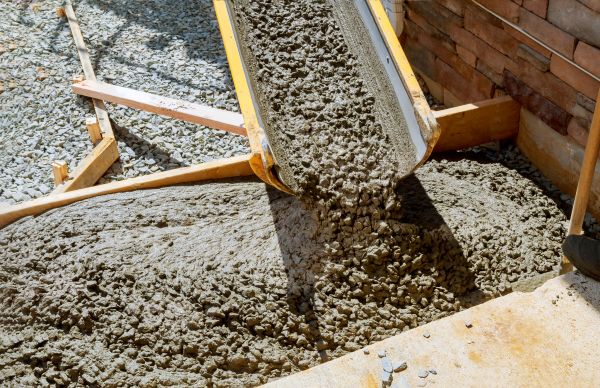 Cement Walkway Pouring in La Quinta