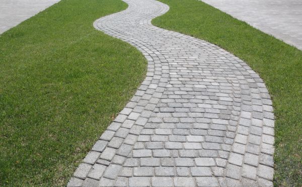 Yard Walkway Construction in La Quinta
