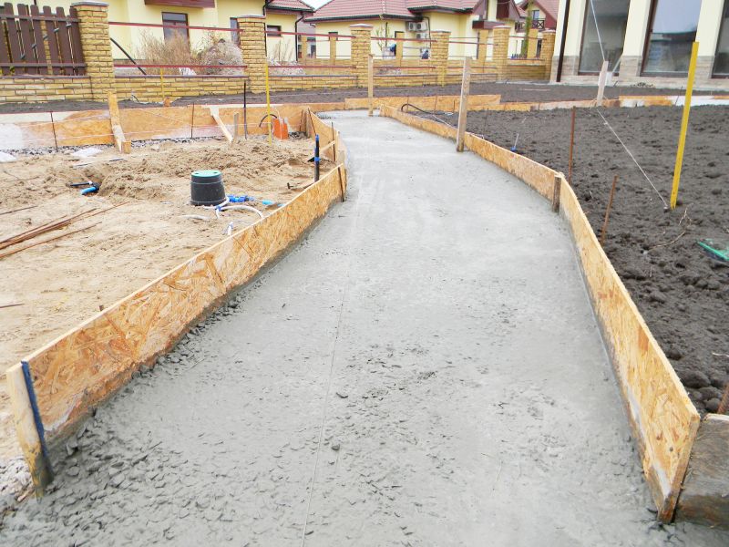 Driveway Concrete Laying